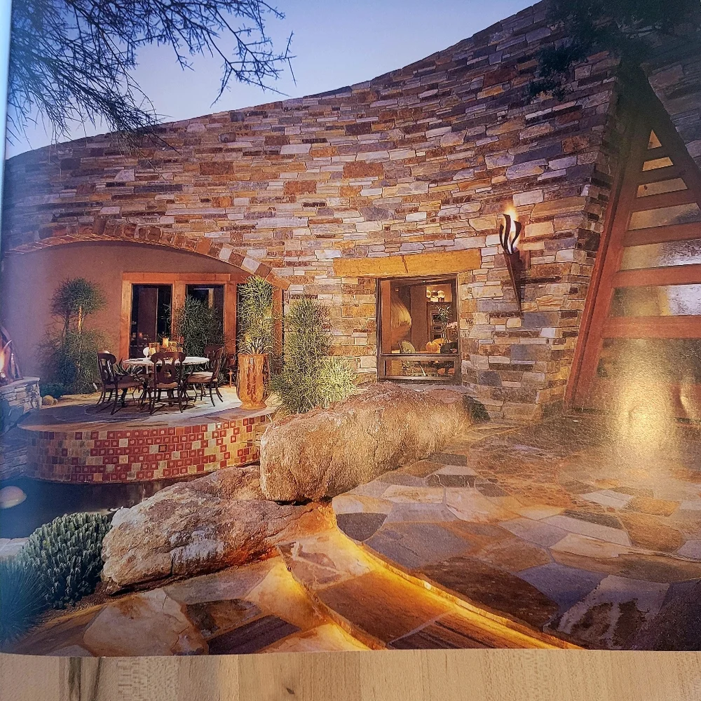 Outdoor Spaces Softback Book. 10